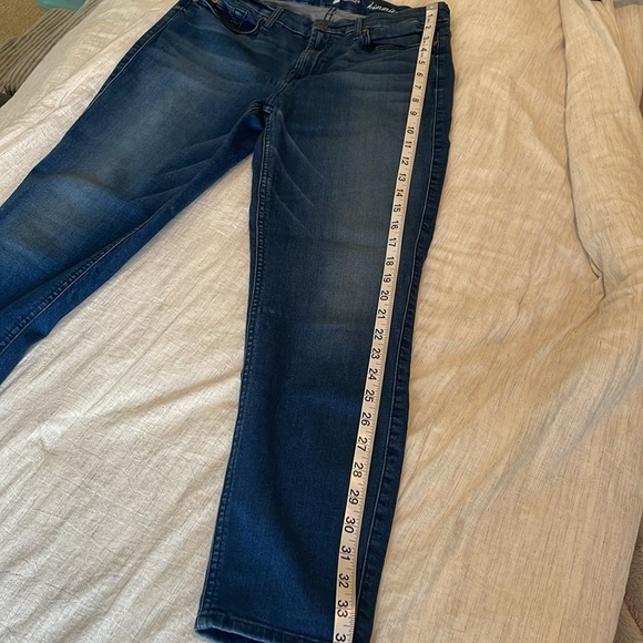 7 for All Mankind kimmie cropped jeans - Picture 9 of 13